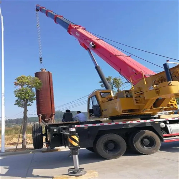 盐亭专业吊车租赁多少钱