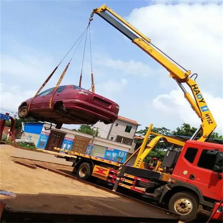 盐亭吊车救援小汽车怎么吊